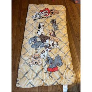 Pound puppies sleeping bag rn#30513 USA 1985
